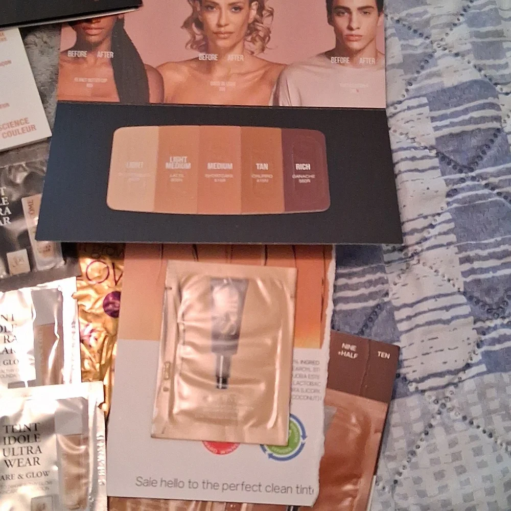 Foundation Sampler Set - Picture 3 of 8